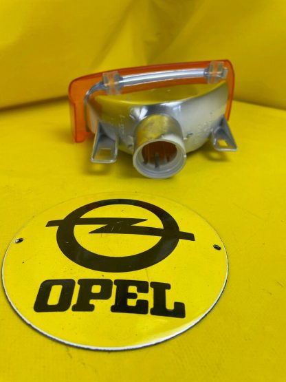 NEU + ORIGINAL Opel Ascona C Blinkleuchte vorne rechts Außenbeleuchtung Blinker
