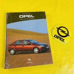 Neu Opel Typen Geschichte Buch Literatur Manta Vectra Kadett Rekord GT Commodore