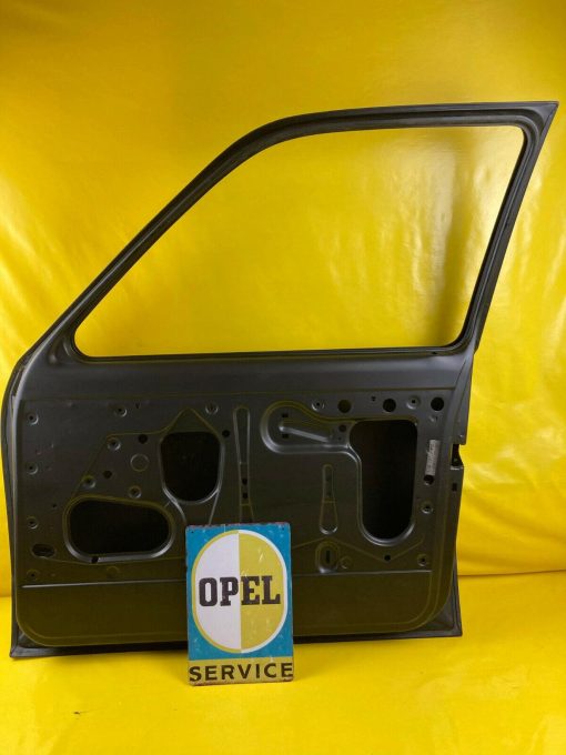 NEU + ORIGINAL Opel Kadett C Tür vorne rechts Limousine 4-Türer