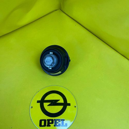 NEU + ORIGINAL Opel Kadett C City Tankdeckel mit 2 Schlüsseln Tankverschluss