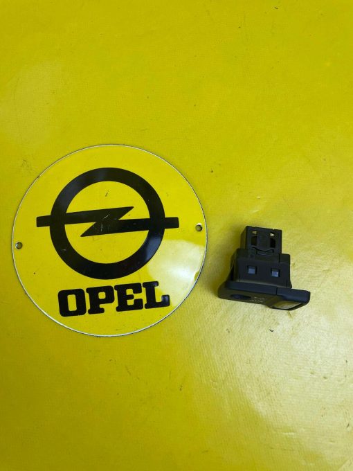 NEU + ORIGINAL Opel Combo D AUX + USB Anschluss zum Nachrüsten
