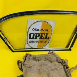 NEU ORIGINAL OPEL Olympia Rekord P1 / 2türige Limousine Ausstellfenster Scheibe