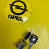NEU + ORIGINAL GM /Opel Monterey Frontera Campo Pick Up Isuzu Trooper Türschloss