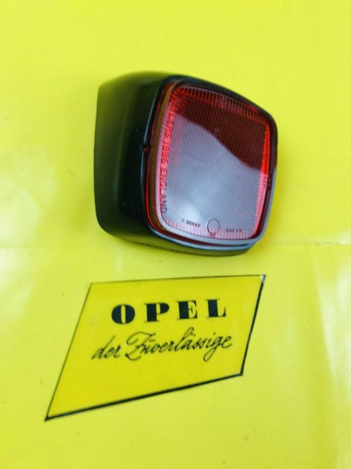 NEU + ORIG Opel Bedford Blitz Rückstrahler links Reflektor Stoßstange Rücklicht