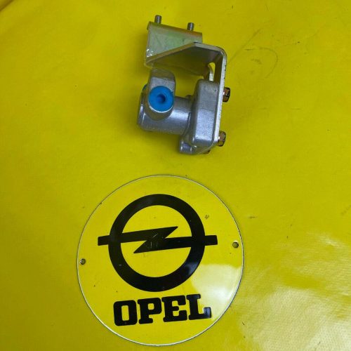 NEU + ORIGINAL GM/ Opel Frontera B 2,2 Liter Diesel Kupplungsgeberzylinder