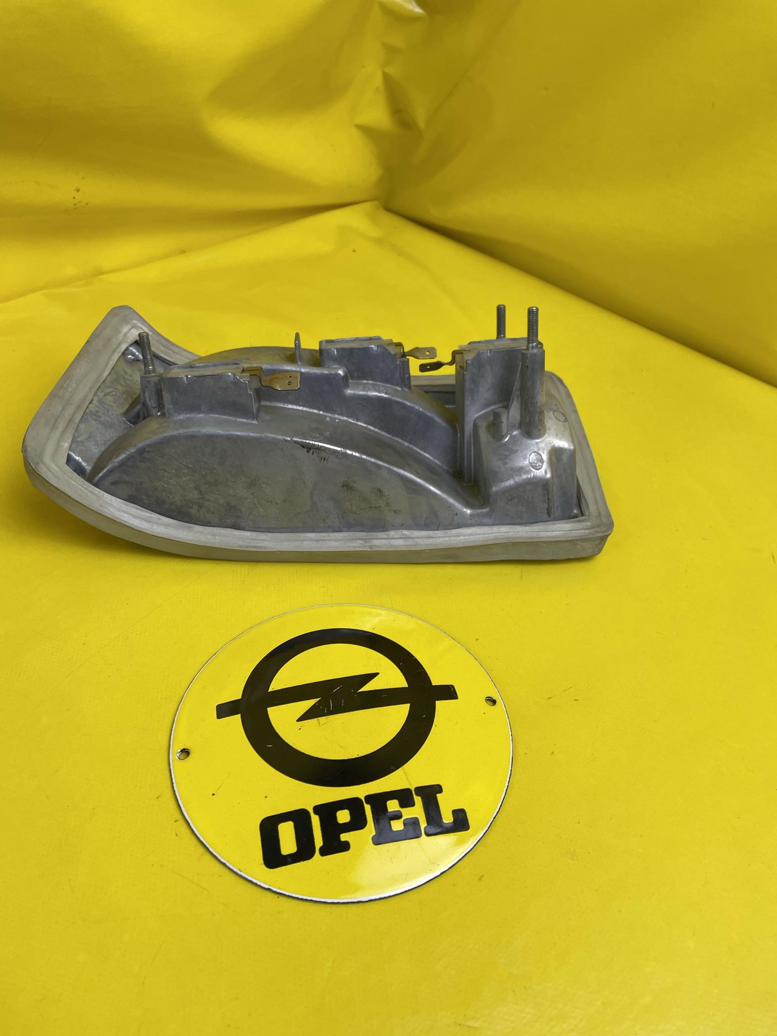 Motorraum Kofferraum Leuchte Opel Kadett B Limousine Coupe Lampe Licht Neu  Original – OpelShop