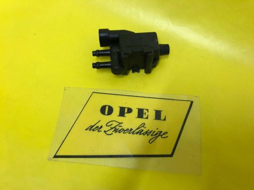 NEU + ORIGINAL Opel Senator B Ventil Kraftstoffverdampfung Tankentlüftung
