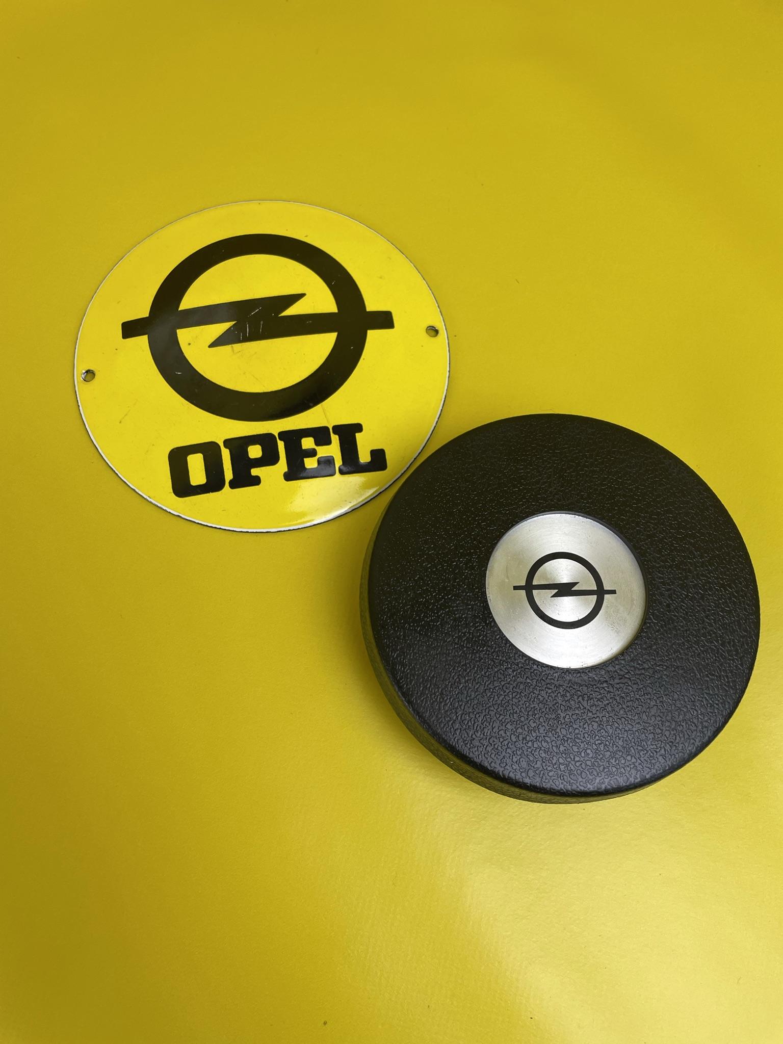 NEU ORIG Opel Manta A Ascona A Rekord D Hupenknopf 2-Speichen