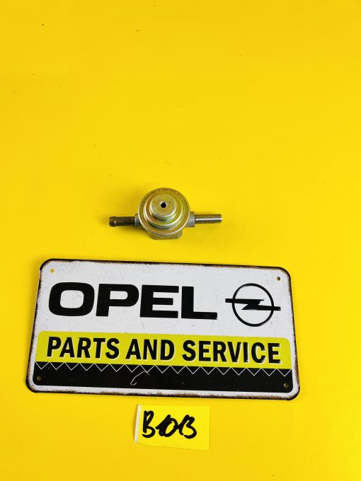 Ventil Kraftstoffpumpe Vergaser Opel Senator A Monza 2,8 3,0 H Neu + Original