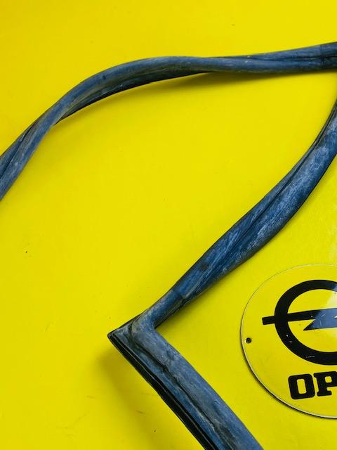 NEU Dichtung Opel Manta B Stirnwand Isolierung Wasser Abweiser im
