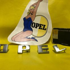 NEU + ORIGINAL OPEL Olympia Rekord Baujahr 1957 Emblem Buchstaben Motorhaube NOS