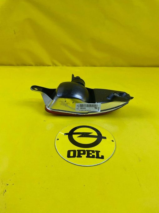 NEU + ORIGINAL GM / Opel Corsa C Nebelschlussleuchte rechts NSL Nebellampe