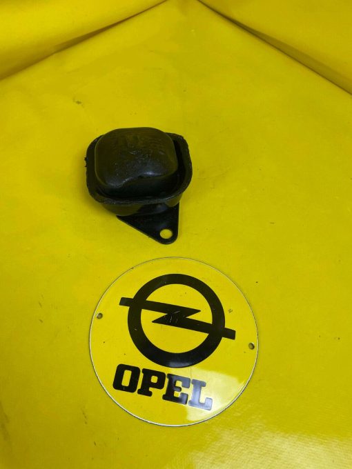 NEU + ORIGINAL GM / Opel Frontera A Monterey Gummipuffer Vorderachse rechts