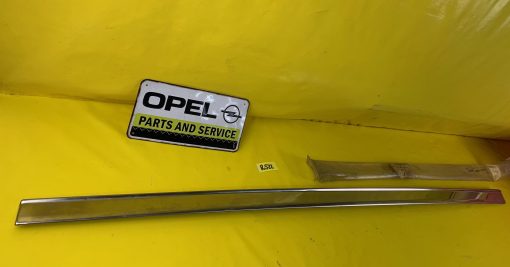 NEU ORIGINAL OPEL Rekord C Commodore A 2trg + Coupe Zierleiste Tür re/li NOS