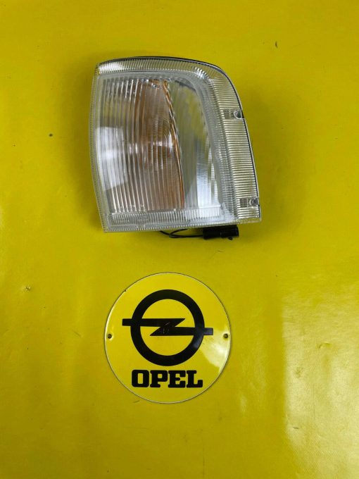 NEU + ORIGINAL Opel Frontera A Blinker links Blinkleuchte