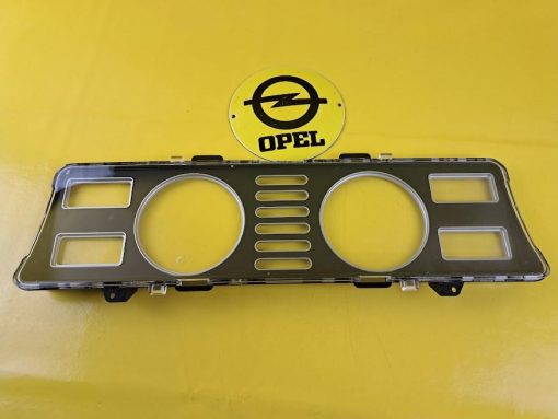 NEU + ORIGINAL Tachoabdeckung Blende f. Sport Ausstattung Opel Rekord E