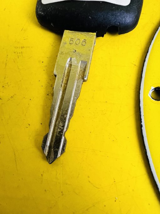Heckklappe Schloss Opel Corsa B mit Schlüssel Kofferdeckel Neu & Original