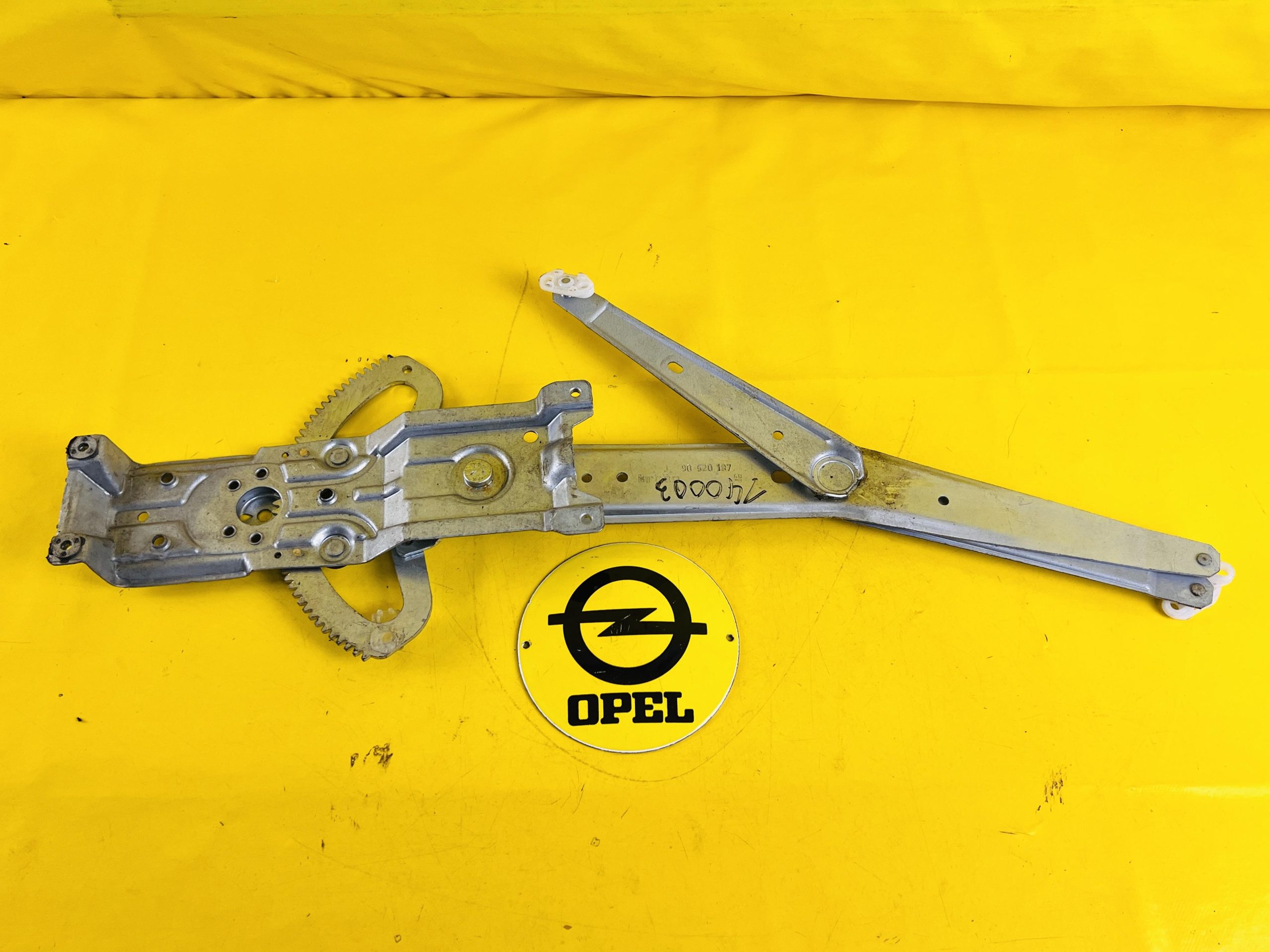 Fensterheber Opel Corsa B 3-türer Mechanismus für elektrische Fenster Heber  Neu Original – OpelShop