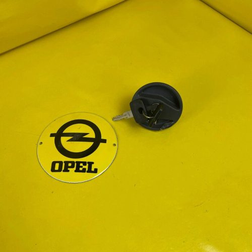 NEU + ORIGINAL GM / Opel Corsa A Tankdeckel abschliessbar + 2 Schlüssel Tank