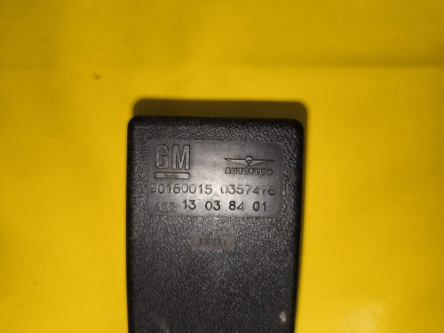 Einbausatz Opel Monza Sicherheitsgurt vorne links rechts Anschnallgurt Gurtschloss Original