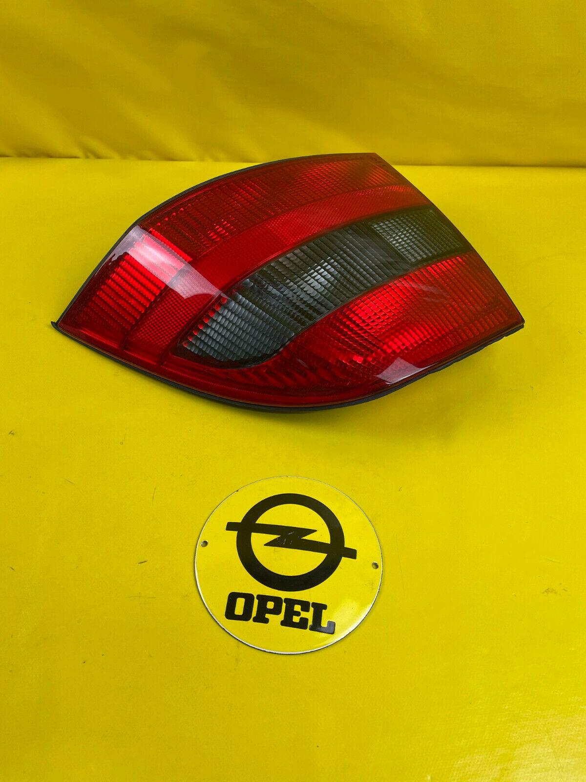 NEU + ORIGINAL GM / Opel Vectra B Rücklicht rechts getönt Heckleuchte ...