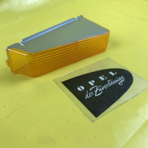 NEU + ORIG Opel Kapitän Admiral B Blinker Einsatz Scheinwerfer links Blinklicht
