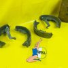 NEU + ORIGINAL OPEL Rekord C Commodore A Bremsbacken Satz hinten komplett Bremse