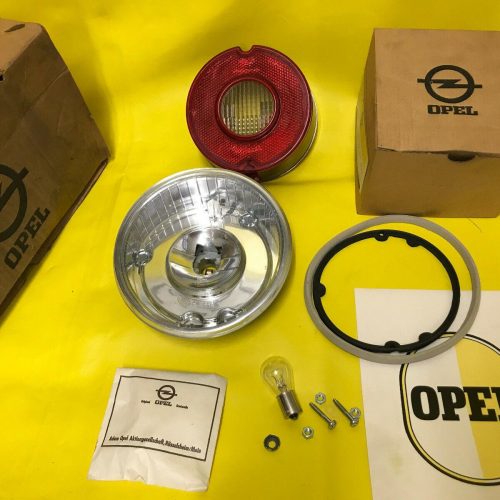 NEU + ORIGINAL OPEL Manta A EINBAUSATZ Rücklicht Rückfahrscheinwerfer NOS GT/E