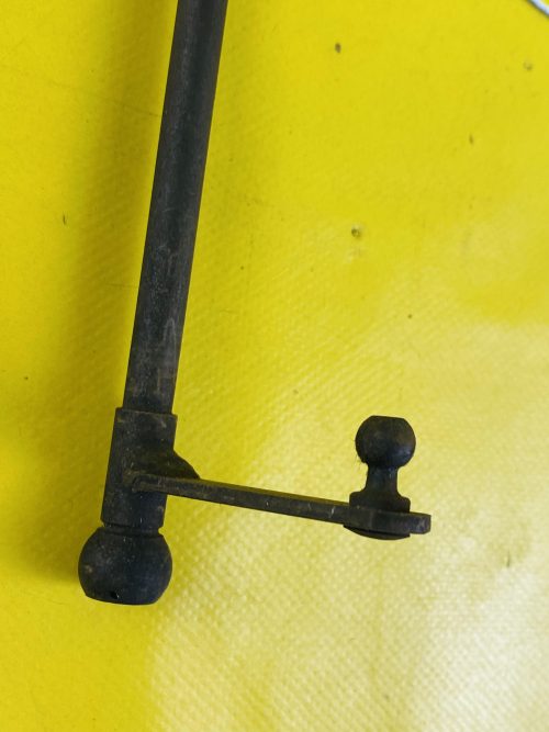 Neu + Original Opel Commodore A Gasgestänge Welle Gasregulierung