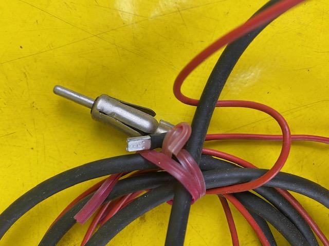 ID_100947_orig.jpg Hirschmann Universal Antenne Antennenverstärker ? FTZ NR 373 NOS Rarität Original Neu