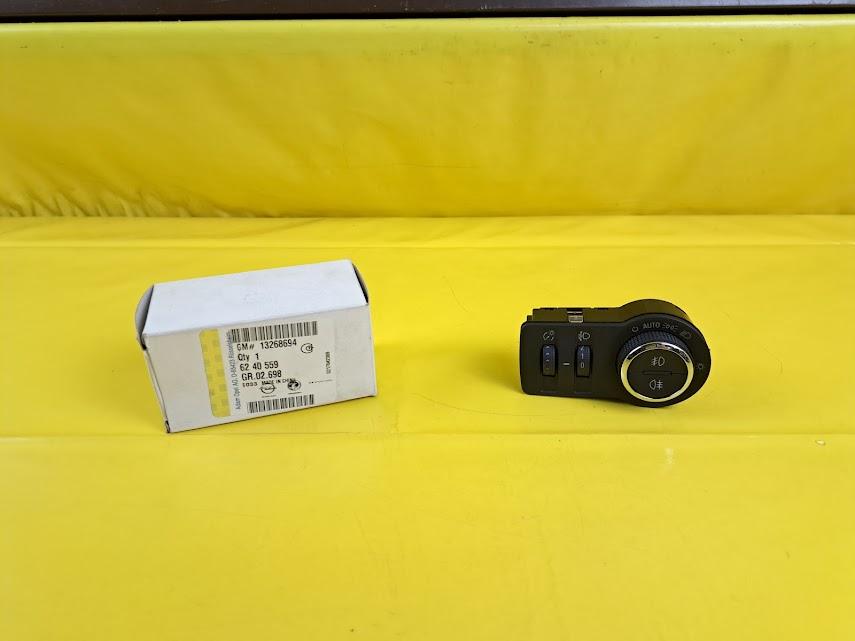 ID_104382_orig.jpg Lichtschalter Opel Astra J Schalter Scheinwerfer Licht GM 13268694 Original Neu