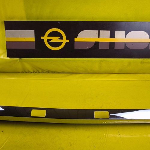 Stoßstange Opel Rekord D Commodore B Stoßfänger hinten Bumper Version ohne Löcher für Gummileiste GM Neu Original