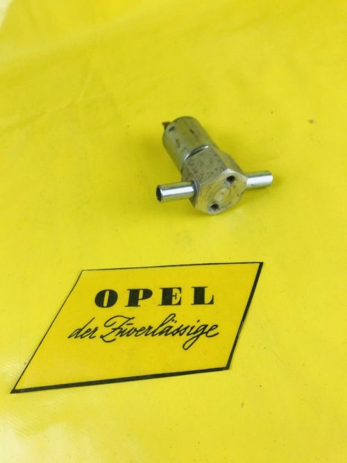 NEU + ORIG Bosch Opel Monza + Senator A 2,0 2,5 3,0 Zusatzluftventil Porsche VW