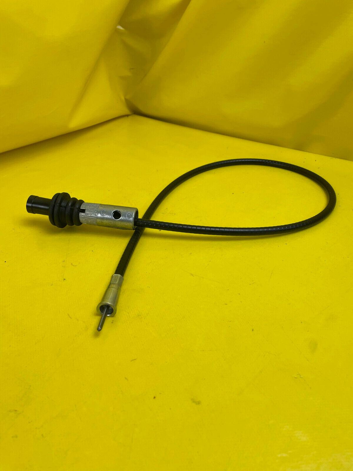 ID_21343_orig-1.jpg NEU Tachowelle Opel Corsa B 1,4 + 1,6 Tachometertreibwelle