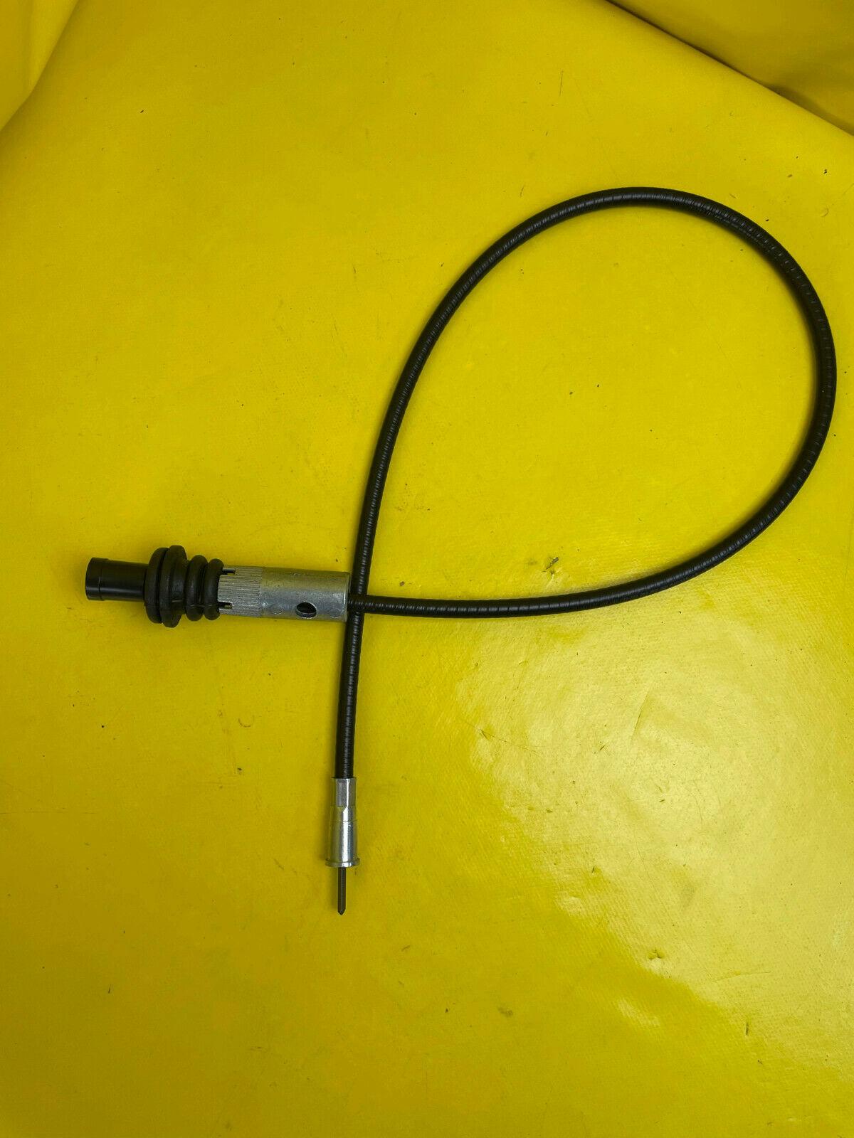 ID_21344_orig-1.jpg NEU Tachowelle Opel Corsa B 1,4 + 1,6 Tachometertreibwelle