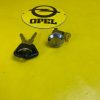 NEU + ORIGINAL GM /Opel Monterey Frontera Campo Pick Up Isuzu Trooper Türschloss