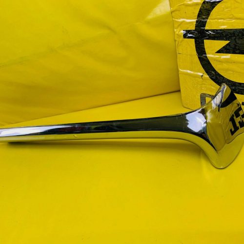 NEU + ORIGINAL Opel Rekord C Commodore A Stoßstange Chrom Stoßstangenhälfte NOS