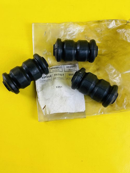 NEU + ORIGINAL Opel Manta Ascona B 400 Buchsen Hinterachse lenker