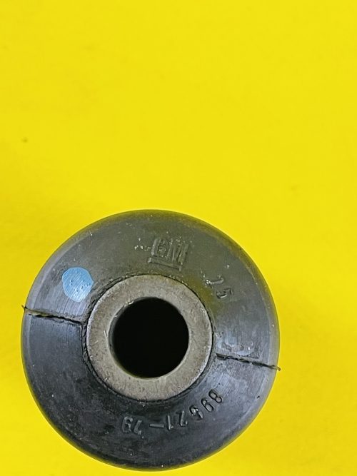 NEU + ORIGINAL Opel Manta Ascona B 400 Buchsen Hinterachse lenker