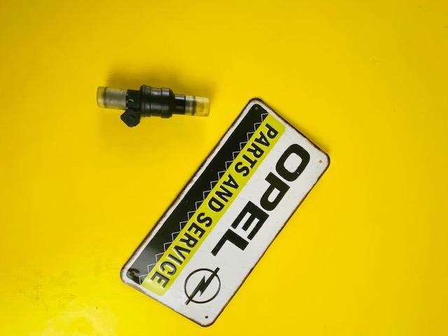 ID_53453_orig-1.jpg Einspritzventil 1,8 2,0 Opel Calibra Ascona C Vectra A NEU+ORIG