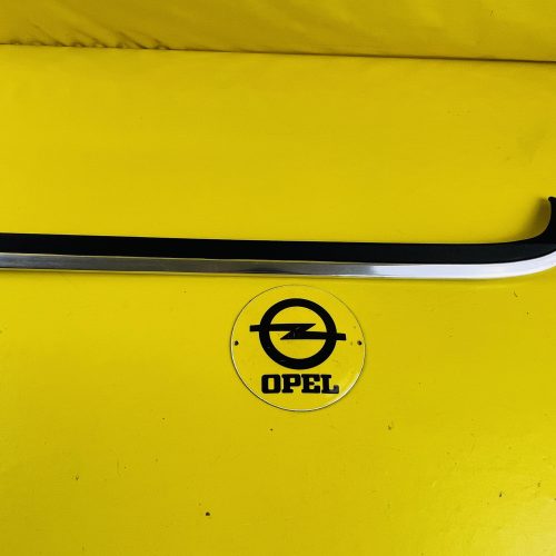 Zierleiste C-Säule Schwarz Opel Kapitän Admiral Diplomat B Neu + Original