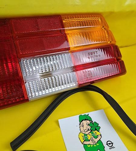 Rücklicht Opel Ascona C Heckleuchte Rechts Rückleuchte mit Dichtung