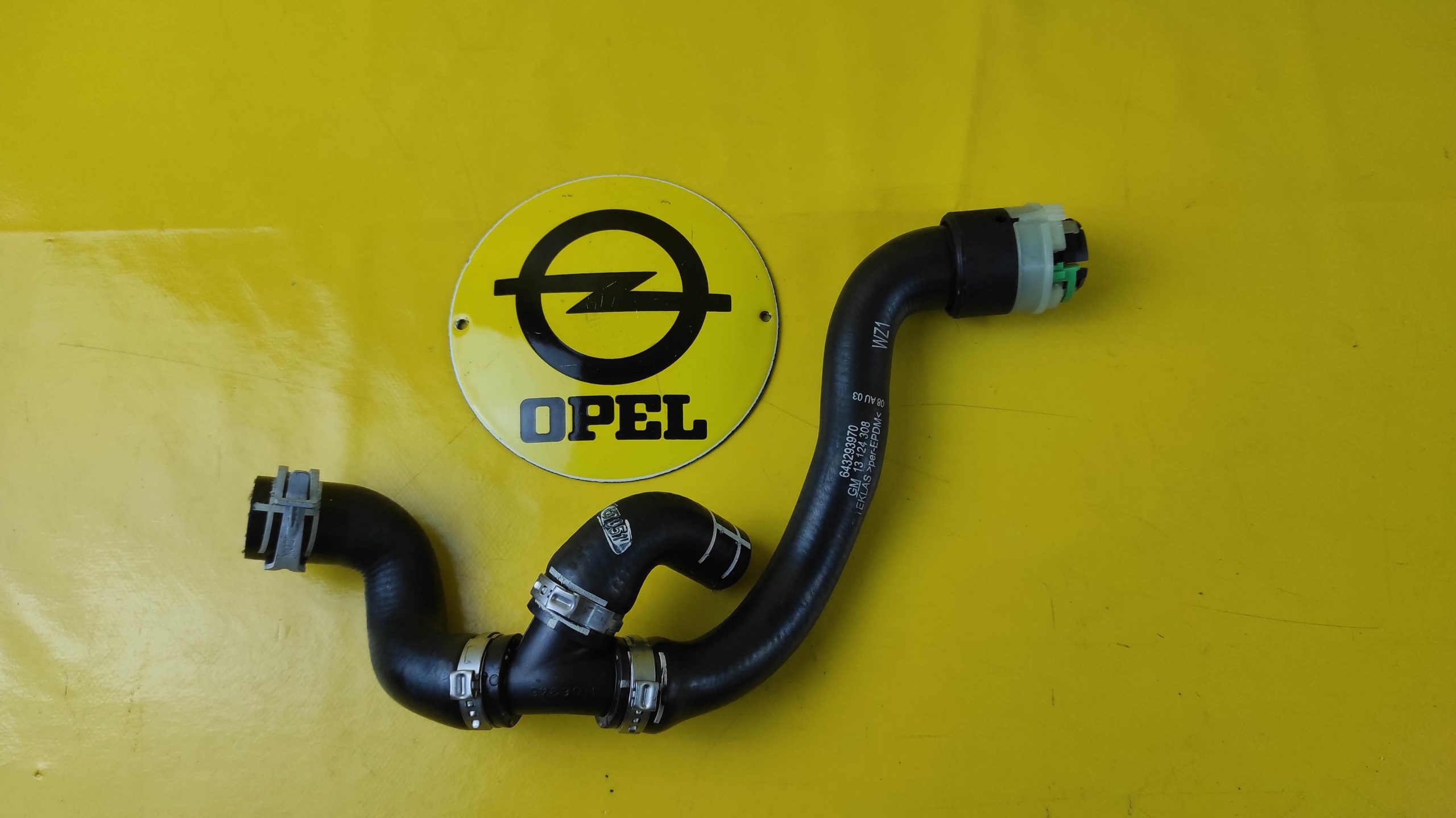 ID_70342_orig.jpg Heizungsschlauch Opel Astra H 1,7 Diesel Rücklauf Schlauch Heizung Neu Original