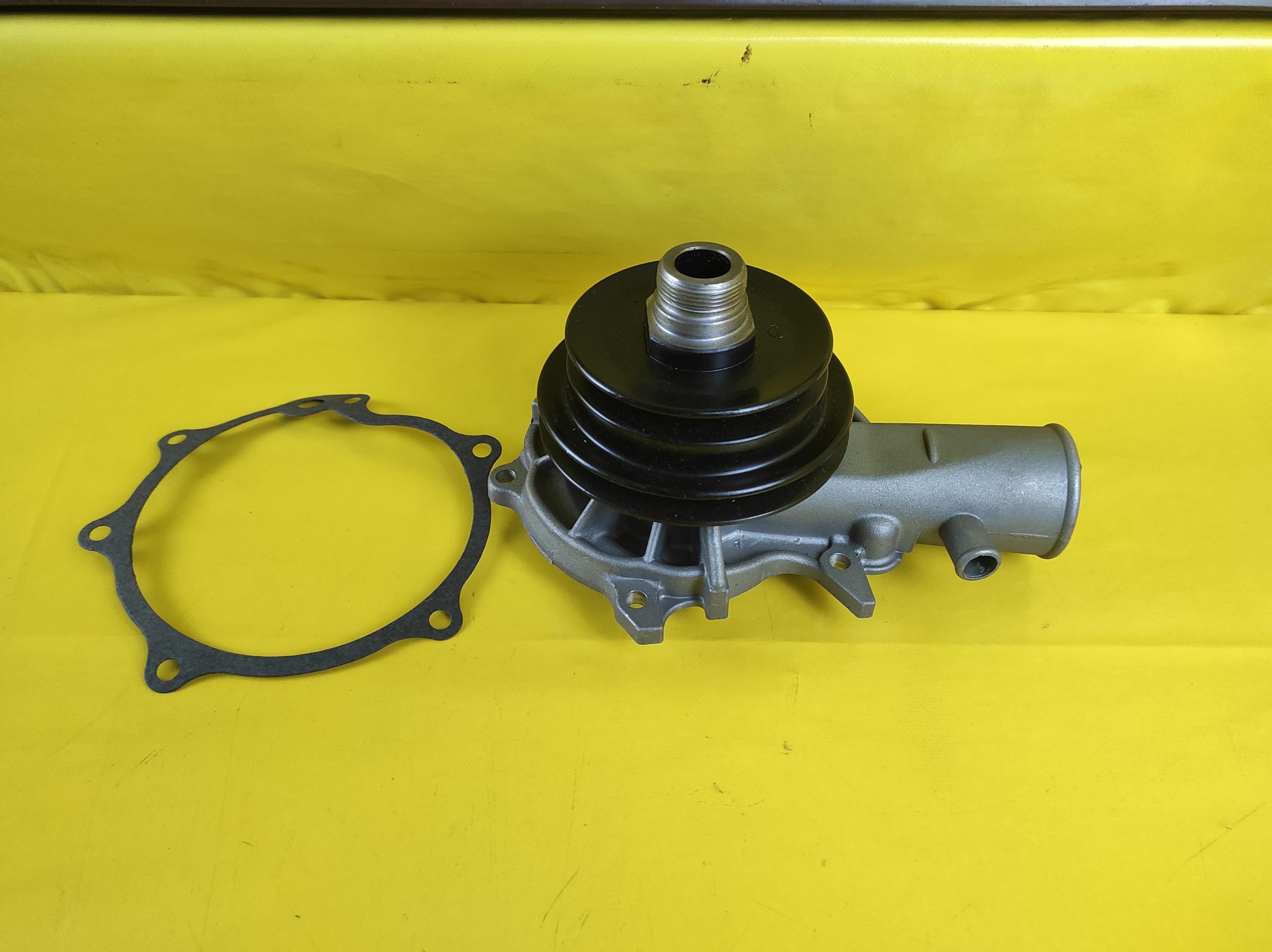 Wasserpumpe Opel Blitz 1,9 Tonner 1,9/2,5 Liter CIH Riemenscheibe