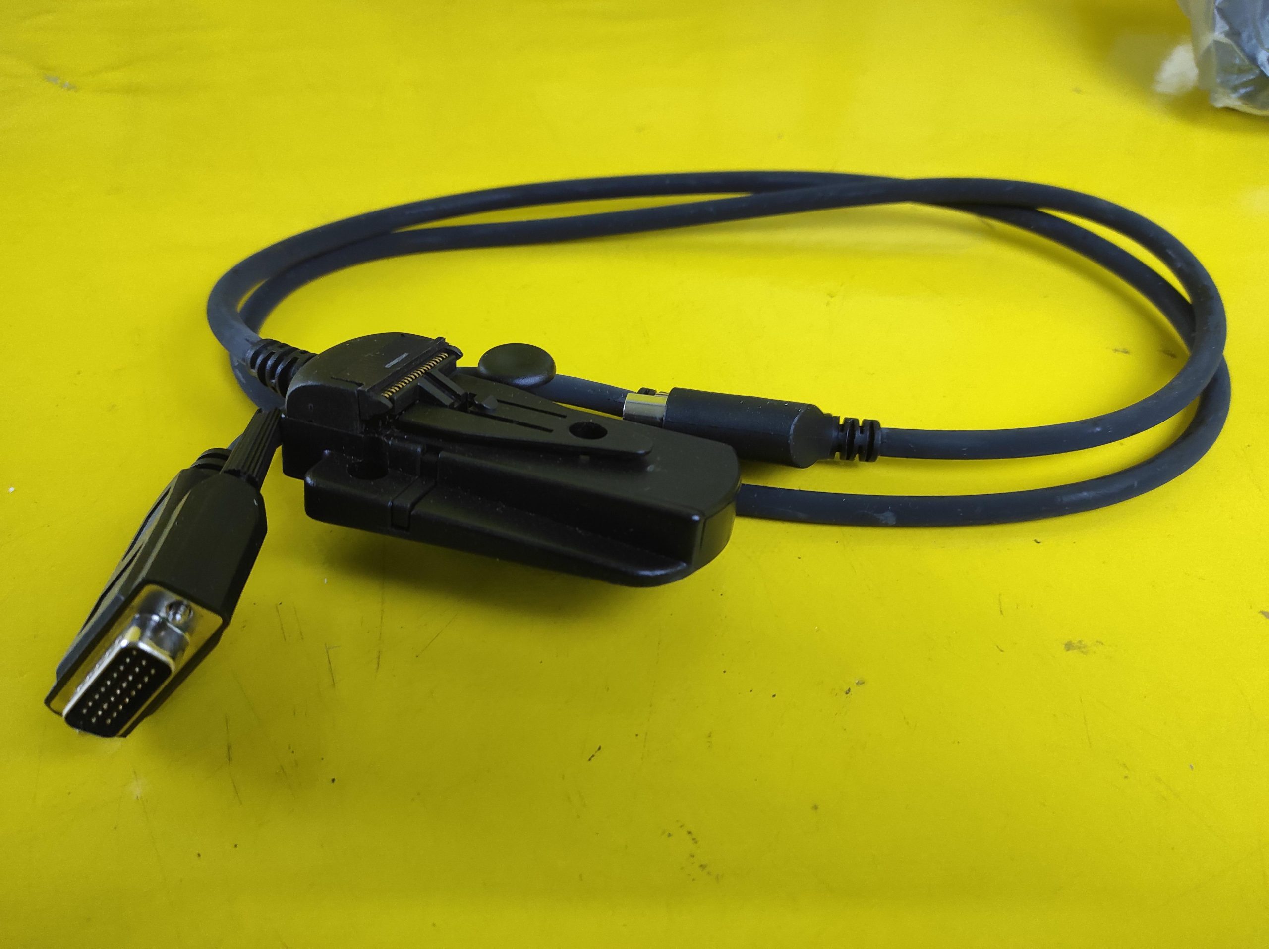 ID_75563_orig-1.jpg Nokia Einbausatz Handy Hands Free Kit Cark 134 Freisprechanlage Neu Original