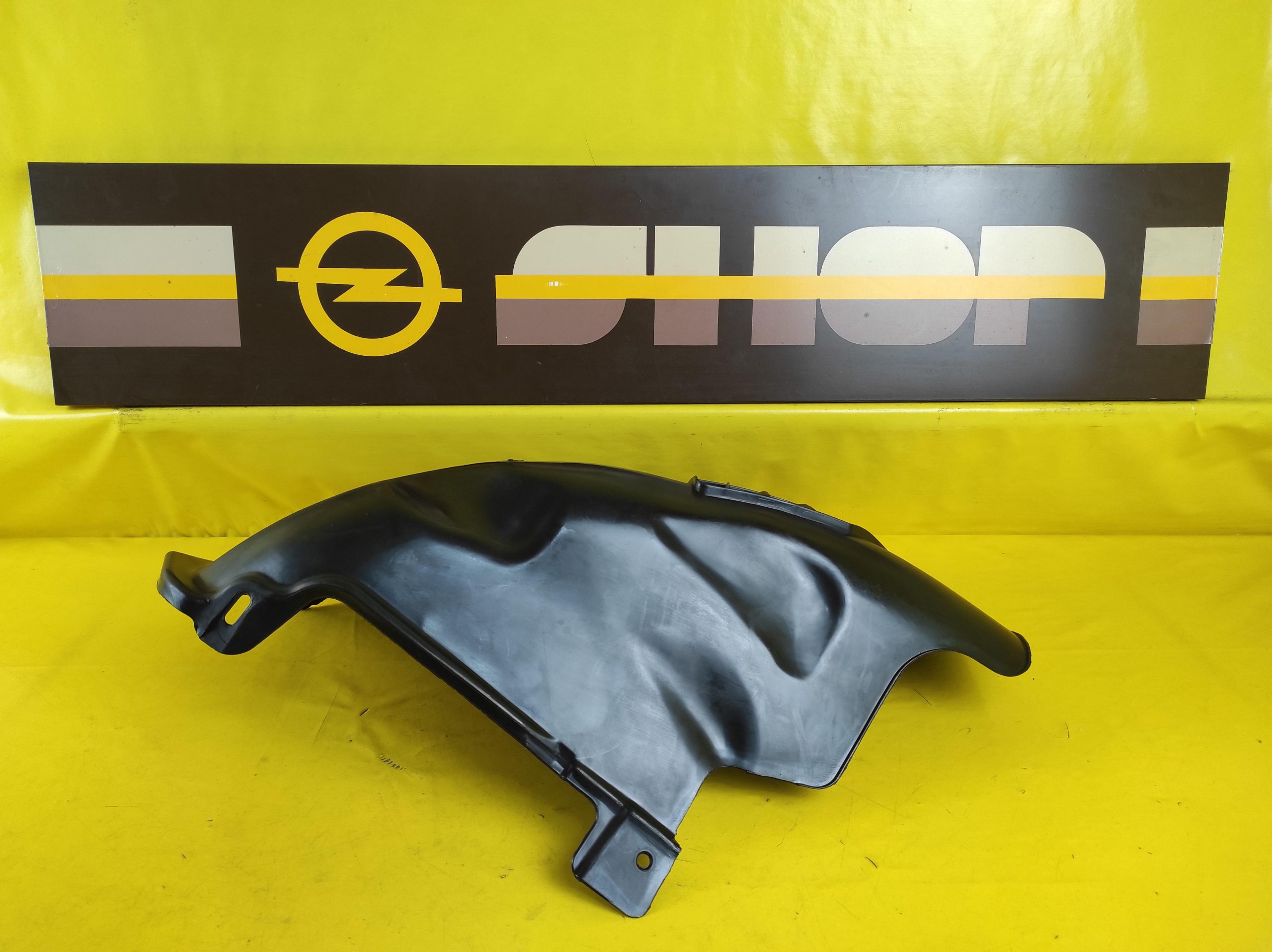 ID_78819_orig.jpg Radhausschale Opel Astra H 5-Türer Verkleidung Radhaus GM 13107656 Neu Original