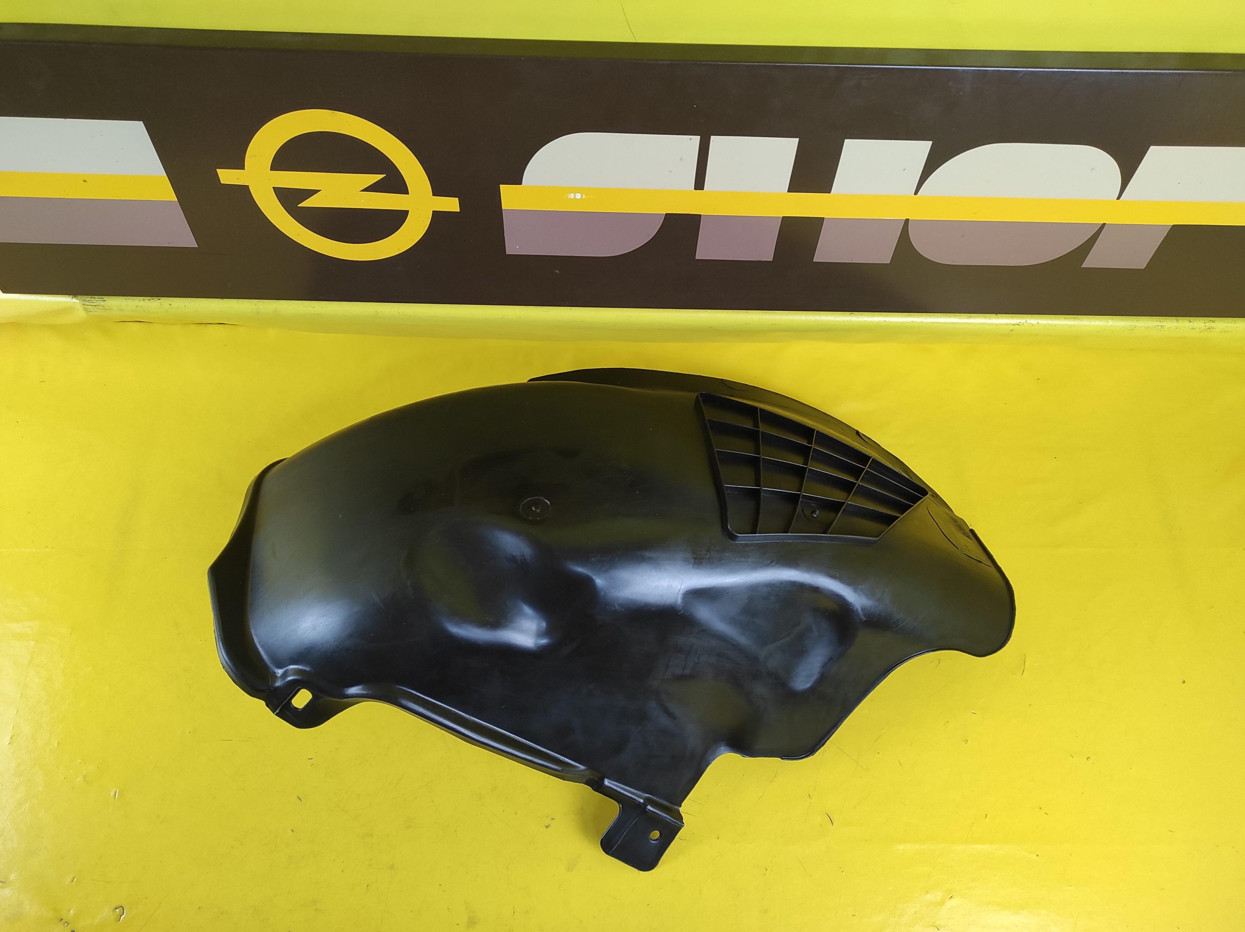 ID_78820_orig.jpg Radhausschale Opel Astra H 5-Türer Verkleidung Radhaus GM 13107656 Neu Original