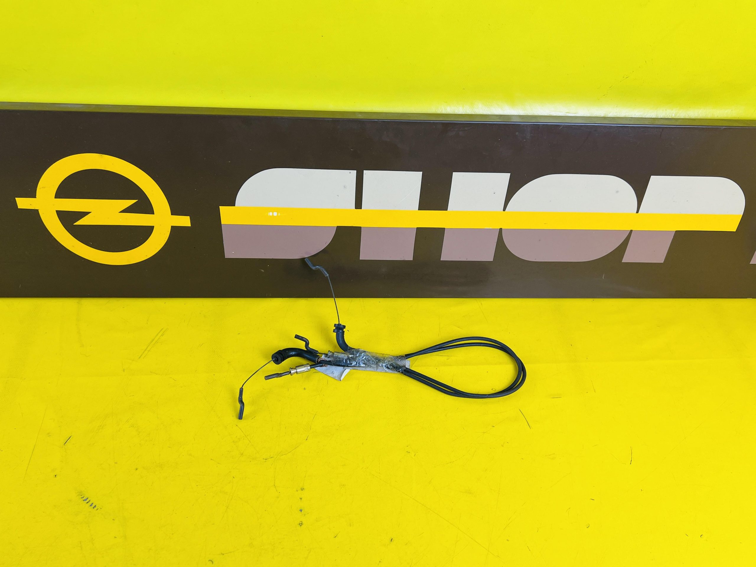 ID_80062_orig.jpg Seilzug Sitz Opel Kadett C Sitzverstellung Sitzarretierung Neu Original