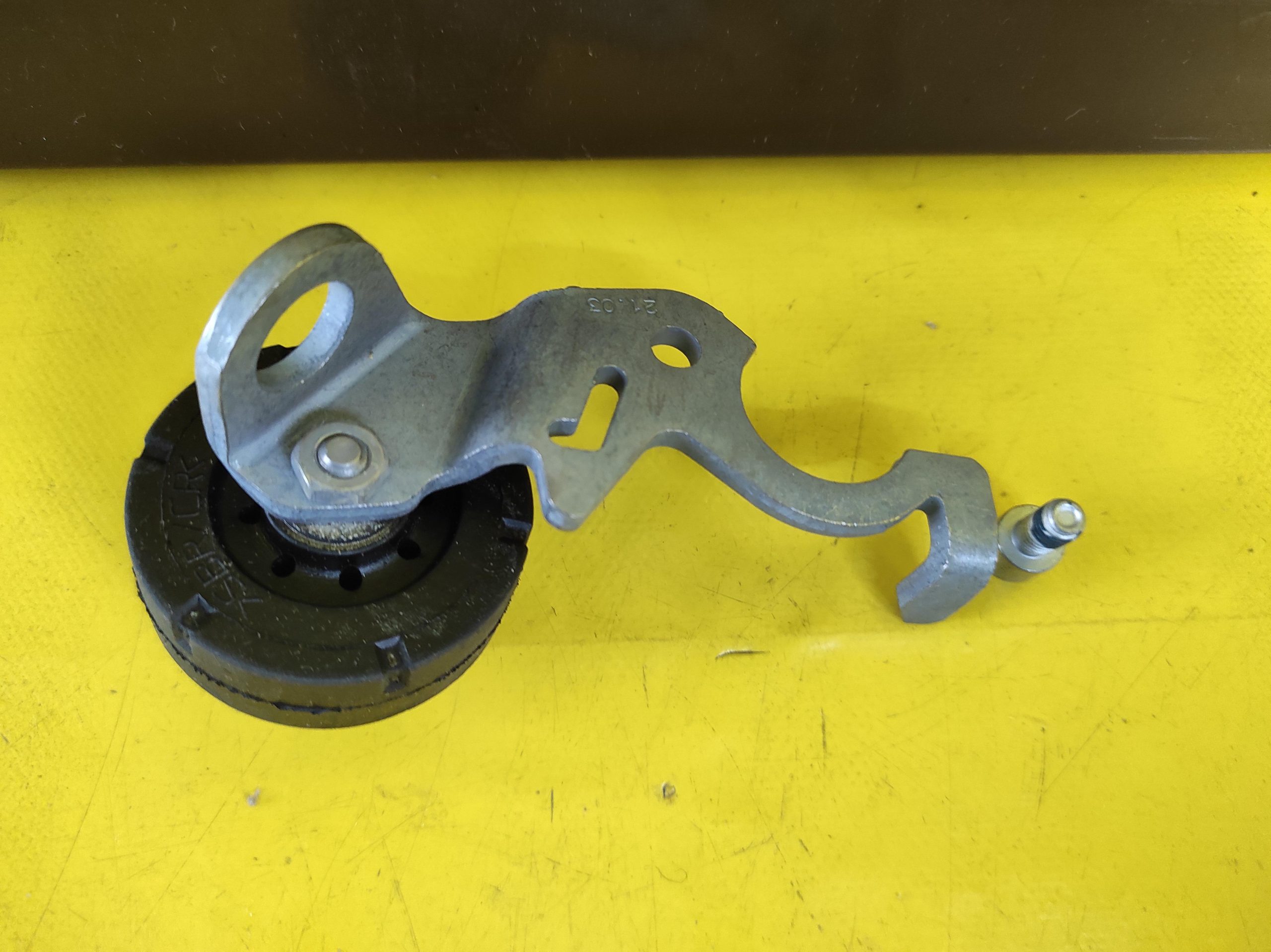 ID_80121_orig.jpg Bremssatteldämpfer Opel Astra G Zafira A Corsa C Meriva A Dämpfungsgewicht Bremssattel hinten GM 93175246 1605074 Neu Original
