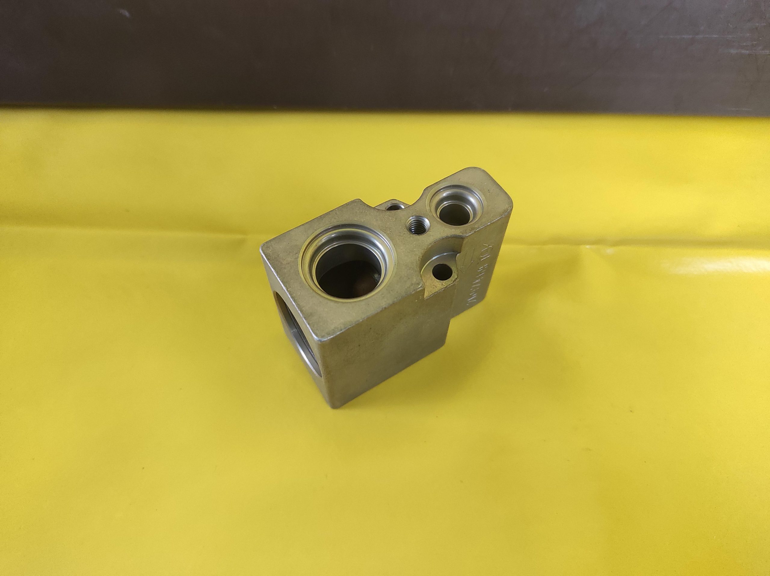ID_80789_orig.jpg Expansionsventil Opel Movano A Verdampfer Klimaanlage Neu Original